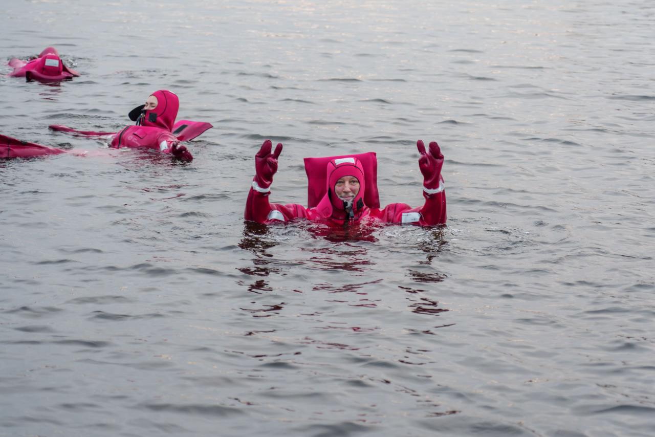 Айс-флоатинг в Кольском Заливе