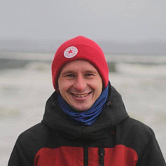 Олег Макаренко