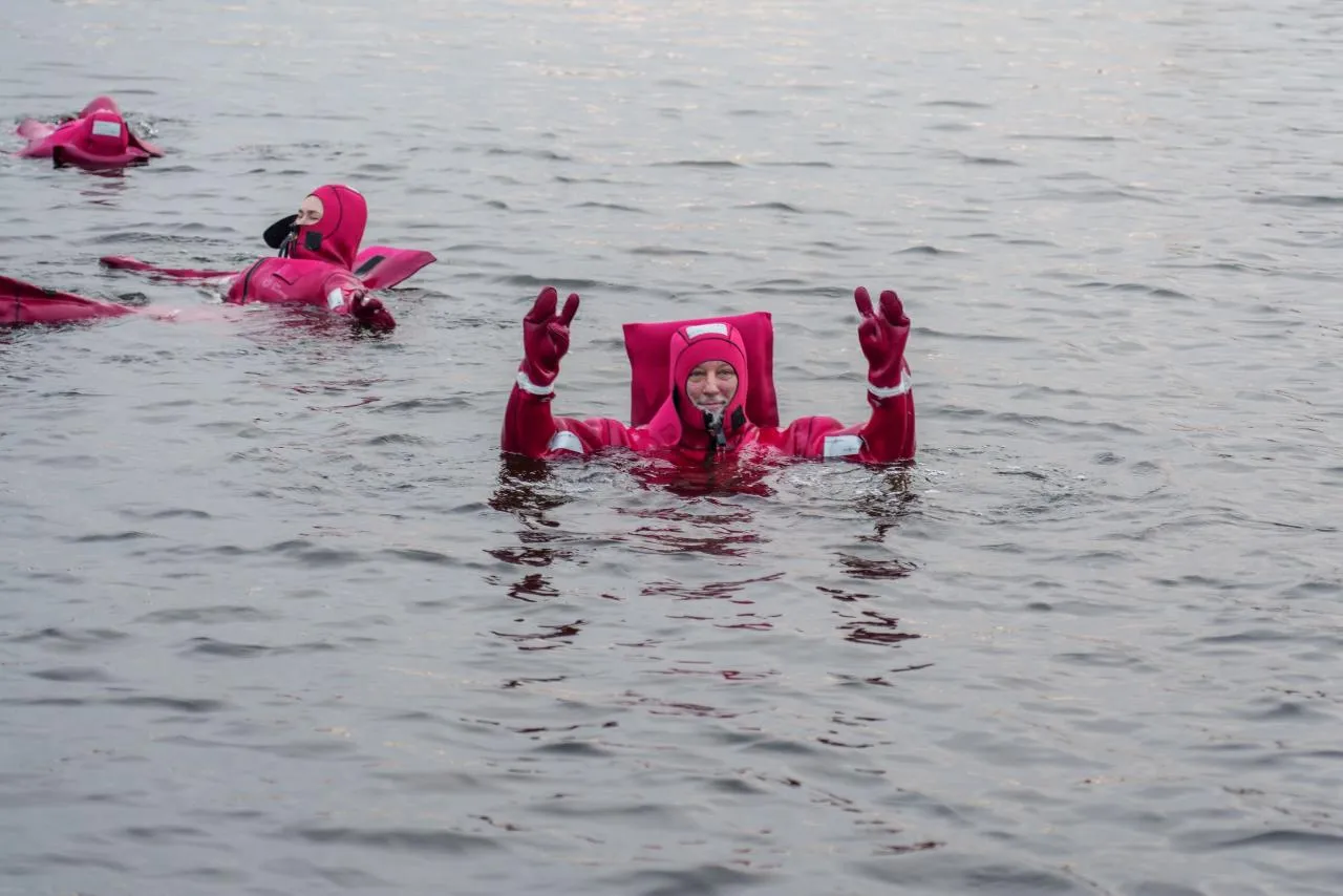 Айс-флоатинг в Кольском Заливе